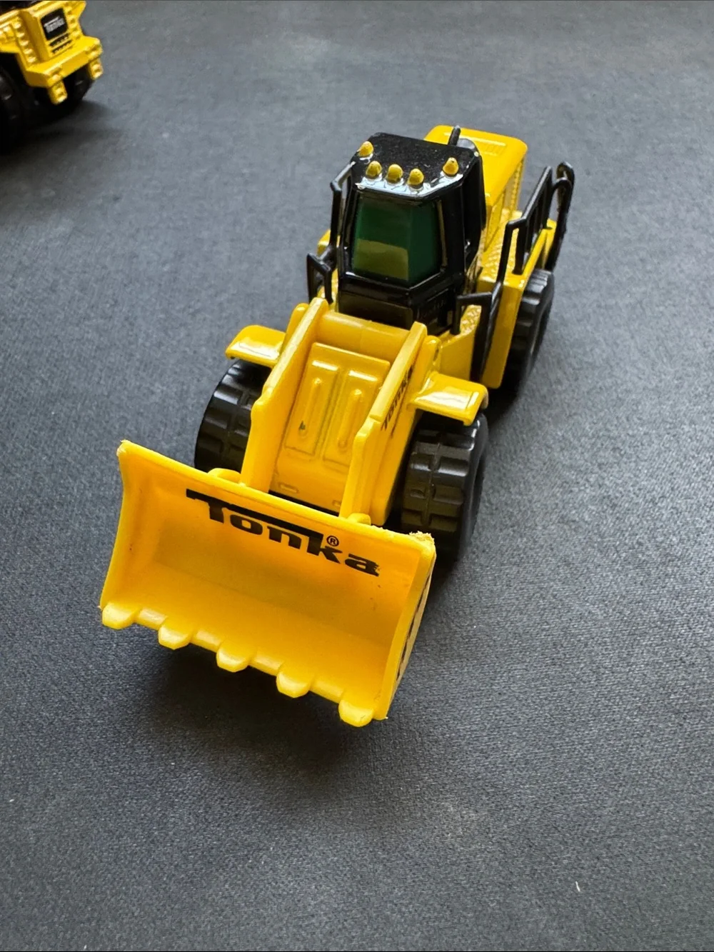 Tonka Metal Movers 3-Pack Construction Vehicle Toy Set